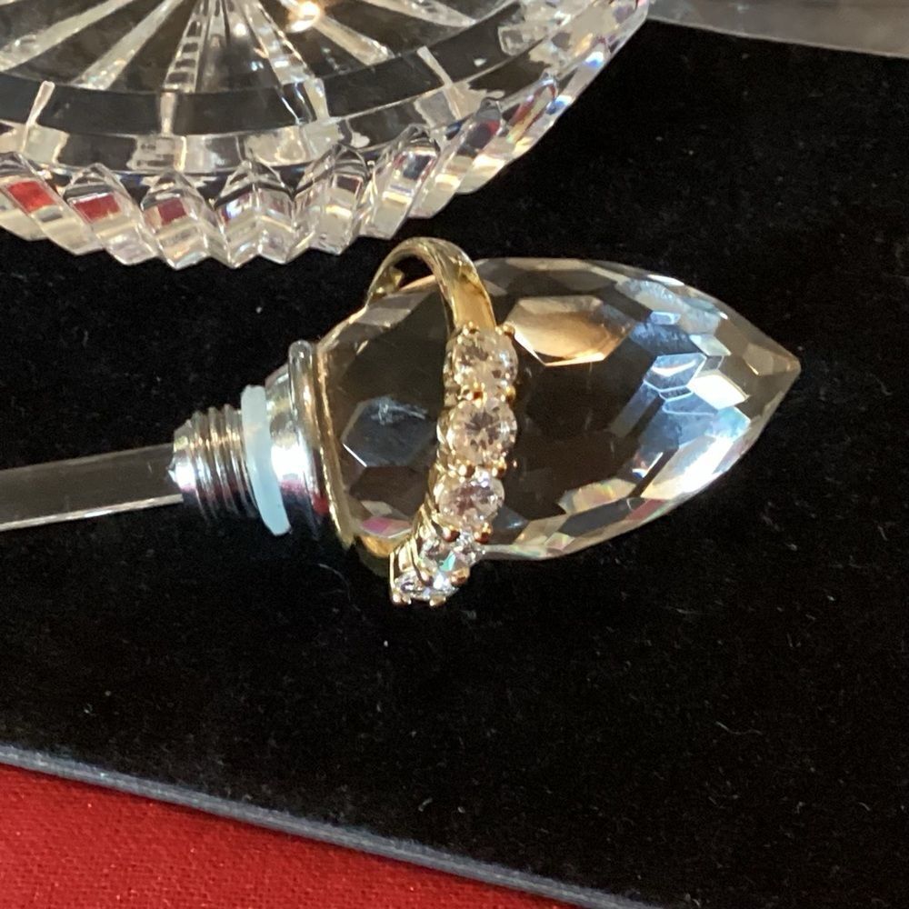 NWOT. Sterling Silver with Eterno 14K Gold Plating CZ 5 Stone Ring Size 9